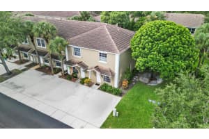 380 Sw 122nd Avenue, Pembroke Pines