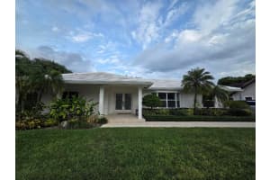 942 Lands End Road, Lantana