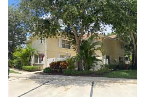 8131 Sedgewick Court 31b, Lake Clarke Shores