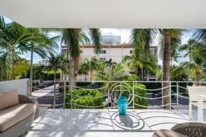 455 Australian Avenue 3e, Palm Beach