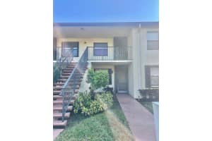 7831 Willow Spring Drive 524, Lake Worth