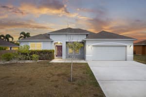 5681 Nw Croton Avenue, Port St. Lucie, Fl 34986, Port Saint Lucie