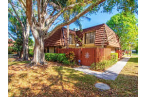 1458 N Lawnwood Circle 24b, Fort Pierce 1458 N Lawnwood Circle 24b, Fort Pierce