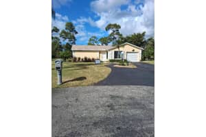 4703 Rainbow Drive, Greenacres