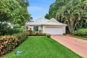 9358 Heathridge Drive, West Palm Beach