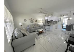 210 Horizons Street E 207, Boynton Beach