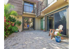 1166 6th Avenue 14c, Vero Beach