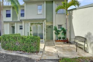 868 Crystal Lake Drive, Deerfield Beach, Fl 33064, Pompano Beach