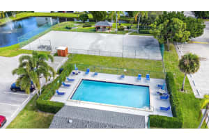 1271 Se Parkview Place H11, Stuart