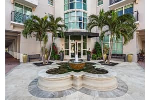 600 S Dixie Highway 613, West Palm Beach