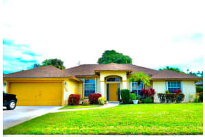 120 Venetian Lane, Royal Palm Beach