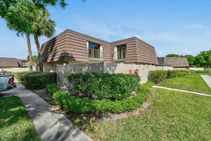 7728 77th Way, West Palm Beach