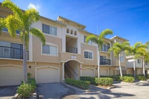 100 Crestwood Court N 113, Royal Palm Beach