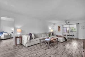 5540 Tamberlane Circle 118, Palm Beach Gardens