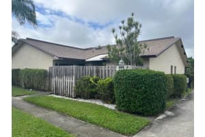 2103 Waterview Circle, Palm Springs