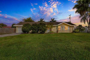 9199 Lantern Drive, Lake Worth 9199 Lantern Drive, Lake Worth