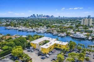 815 Middle River Drive 102, Fort Lauderdale