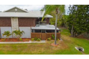 3204 Se Guenevere Lane, Port St. Lucie, Fl 34952, Port Saint Lucie