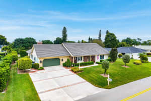 420 Muirfield Drive, Atlantis