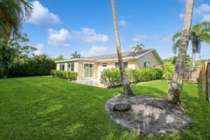 1615 Venus Avenue, Jupiter