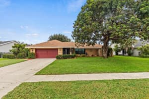 8272 Blue Cypress Drive, Lake Worth