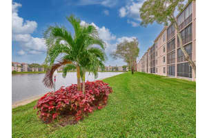 6193 Pointe Regal Circle 306, Delray Beach