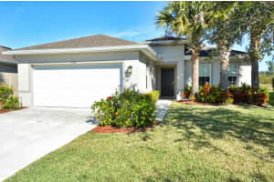3524 Carriage Pointe Circle, Fort Pierce