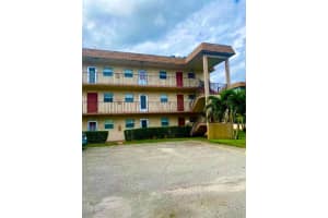 719 Lori Drive 307, Palm Springs