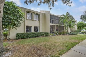 150 Pineview Road C4, Jupiter