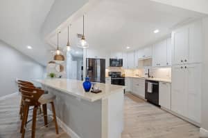 5710 Coach House Circle F, Boca Raton