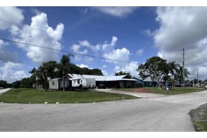 892 Se Atlantus Avenue, Port St. Lucie, Fl 34983, Port Saint Lucie 892 Se Atlantus Avenue, Port St. Lucie, Fl 34983, Port Saint Lucie