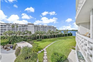 2760 S Ocean Boulevard 310, Palm Beach