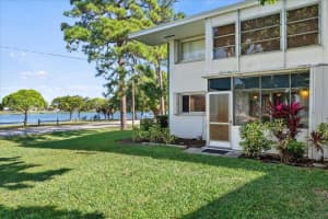 2004 Lake Osborne Drive 1, Lake Worth Beach