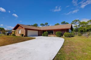 543 Se Greenway Terrace, Port St. Lucie, Fl 34983, Port Saint Lucie