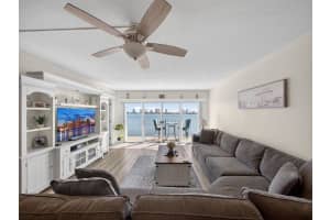 801 Lake Shore Drive 405, Lake Park 801 Lake Shore Drive 405, Lake Park