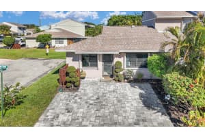 5347 Tennis Lane 5347, Delray Beach