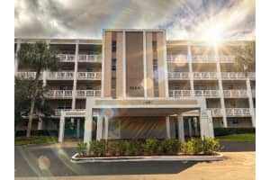 1100 Nw 87th Avenue 405, Coral Springs