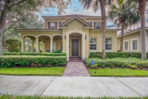 118 Foxford Court, Jupiter