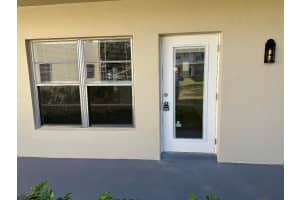 36 Pine Arbor Lane 102, Vero Beach