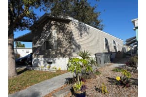 8964 Pine Street, Boynton Beach