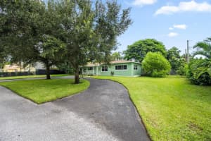 6400 Carambola Circle, West Palm Beach