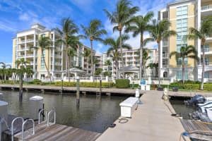 802 W Windward Way 217, Lantana