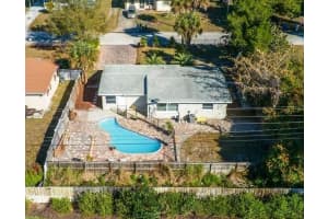 703 5th Place Sw, Vero Beach