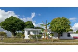 1060 W 26th Court, Riviera Beach