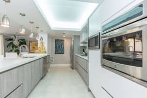 2455 Lindell Boulevard 3304, Delray Beach