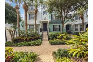 381 W Mallory Circle, Delray Beach