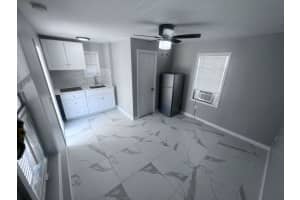 2843 Forest Hill Boulevard 2, Palm Springs