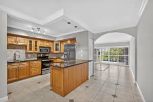 382 Golfview Road C, North Palm Beach