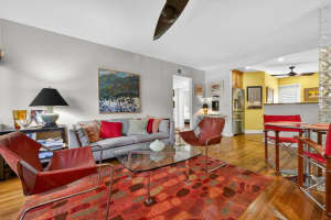 381 S Lake Drive 16, Palm Beach