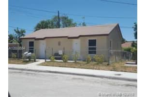 900 Avenue H Avenue 916, Riviera Beach